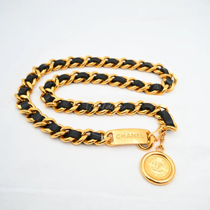 [Pre-owned] Chanel Coco Mark Chain Belt Gold Black Golden Metal