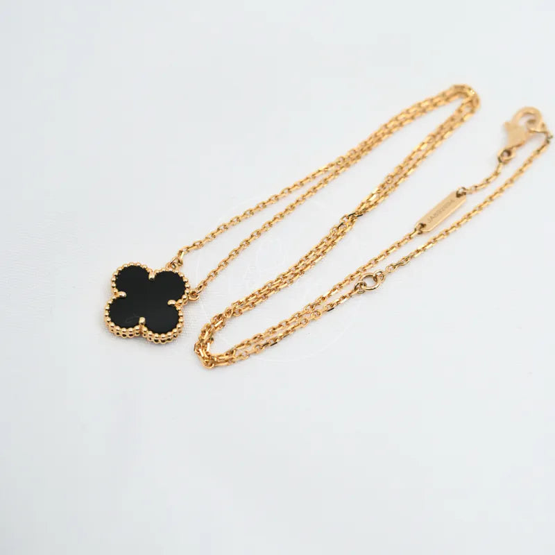 [Pre-owned] Van Cleef & Arpels Vintage Alhambra Necklace 18K Yellow Gold Onyx VCARA45800