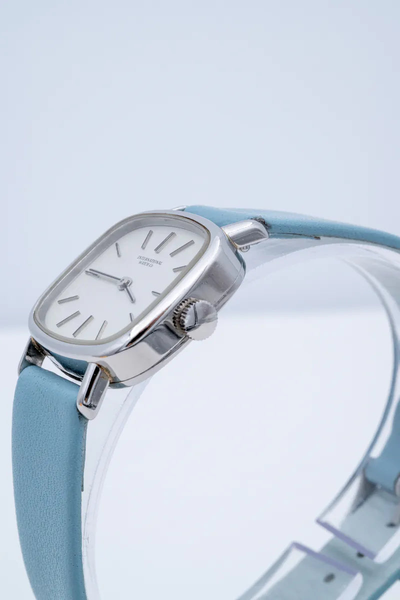 [Pre-owned] IWC Rectangular Lady Watch