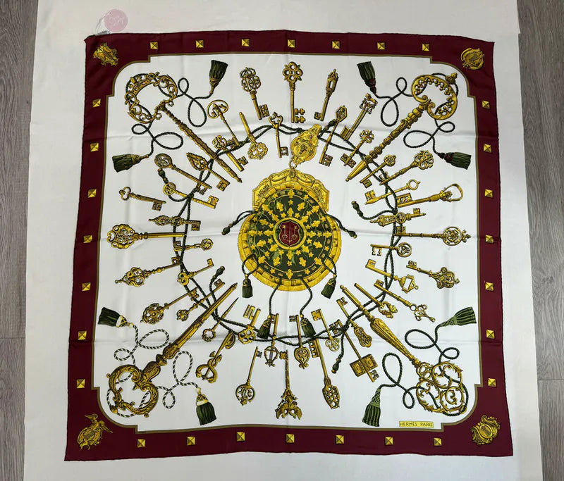 [Pre-owned] Hermes Silk Scarf