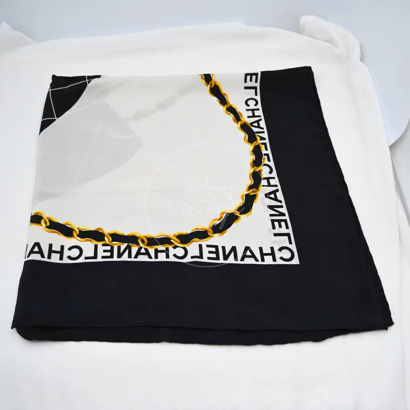 [Pre-owned] Chanel Silk CC Square Scarf