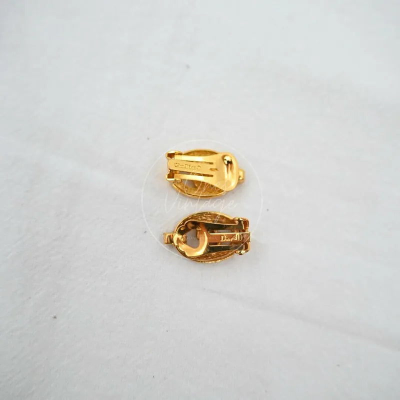 [Pre-owned] Christian Dior CD Logo Rhinestone Oval Gold Clip Earrings