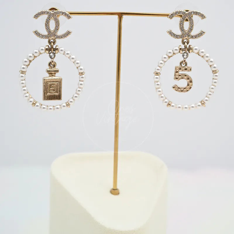 [Brand New] Chanel No.5 Perfume Bottle CC Mark Pearl Circle Drop Earrings