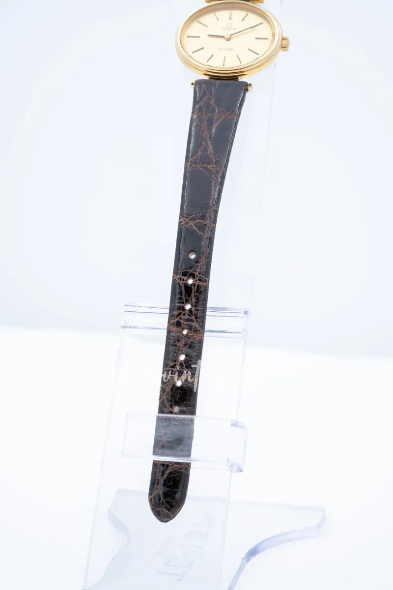 [Pre-owned] Omega De Ville Oval Watch