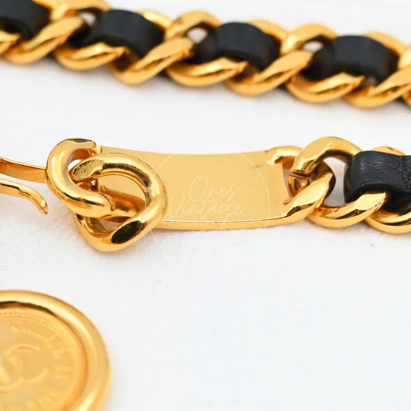 [Pre-owned] Chanel Coco Mark Chain Belt Gold Black Golden Metal