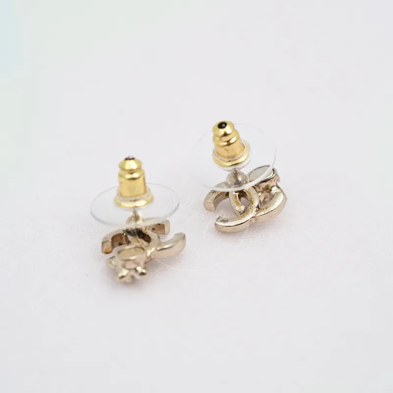 [Brand New] Chanel CC Pearl Lucky Clover Gold Earrings