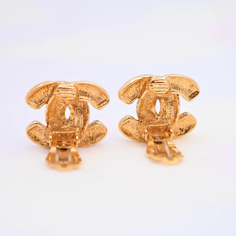 [Pre-owned] Chanel Vintage CC Earrings Clip-On Gold