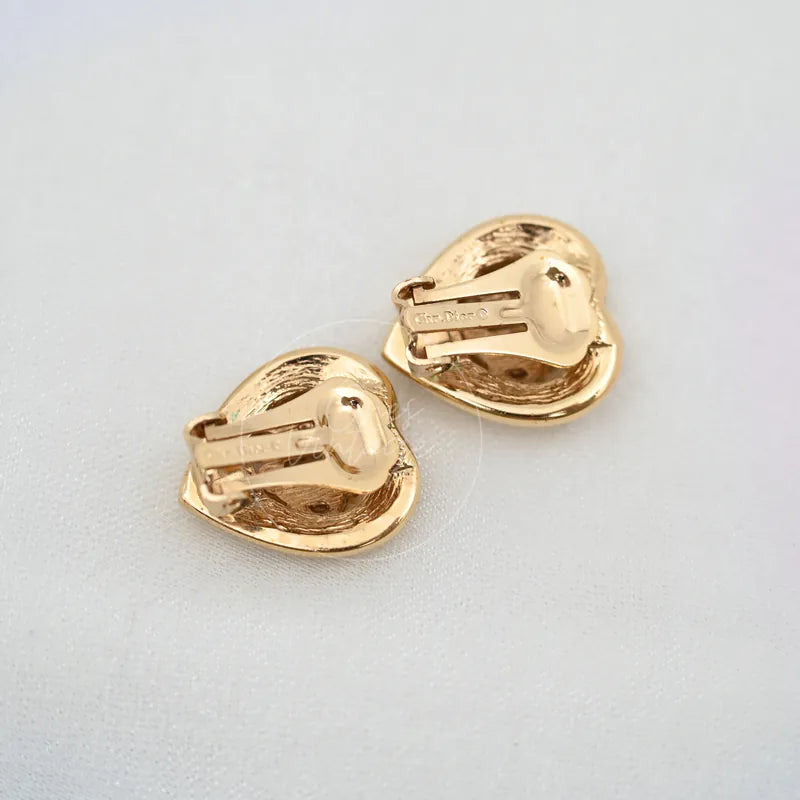 [Pre-owned] Dior Carriage Heart Shaped CD Crystal logo Ear-Clips