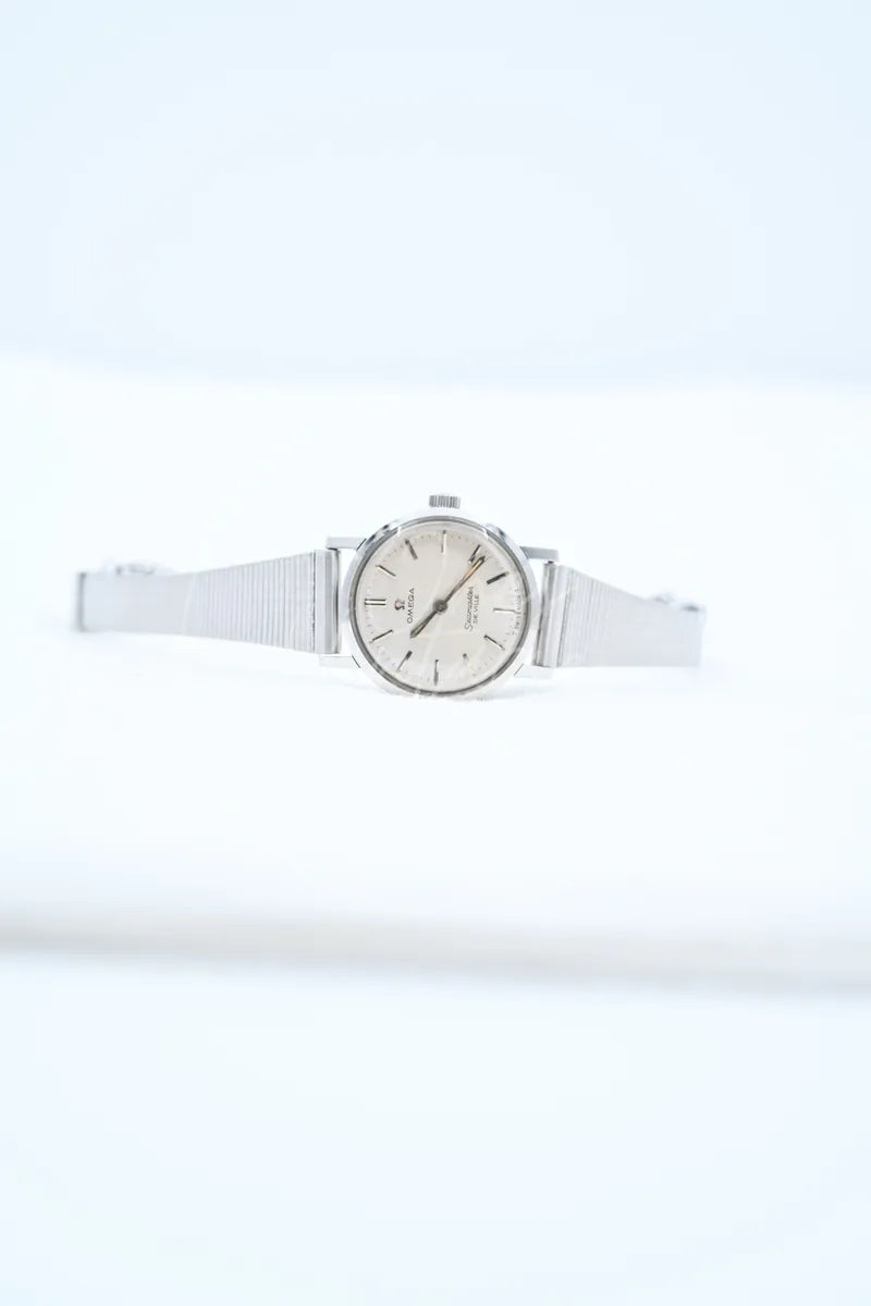[Pre-owned] Omega Seamaster De Ville Lady Watch