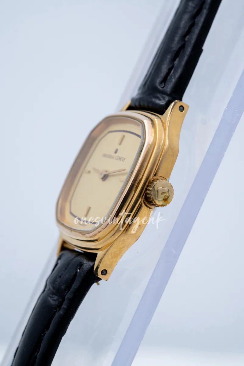[Pre-owned] Universal Geneve Watch