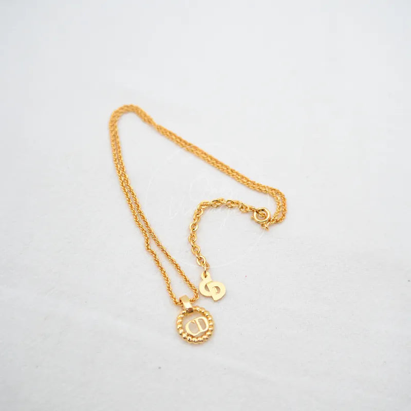 [Pre-owned] Christian Dior Enamel Detail CD Pendant Necklace