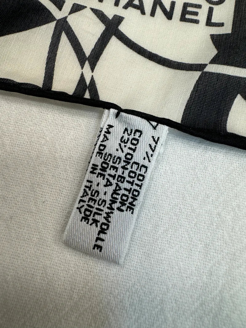 [Pre-owned] Chanel Scarf Petit Carre CC In Cotton And Silk