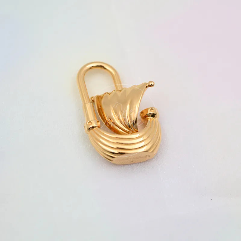 [Pre-owned] Hermes L'Air De Paris Yacht Cadena Charm