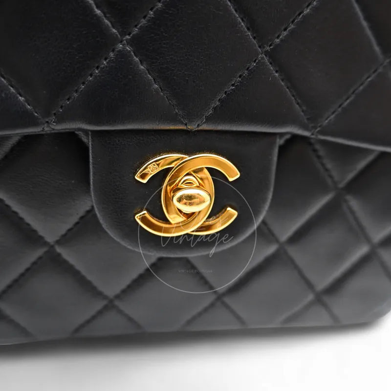 [Pre-owned] Chanel Vintage Black Lambskin Mini Square Single Flap Bag