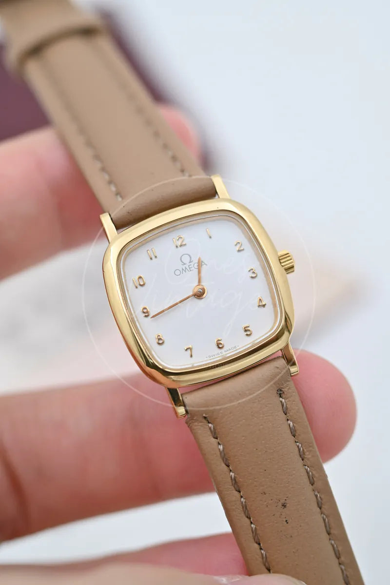 [Pre-owned] Omega De Ville Lady Watch