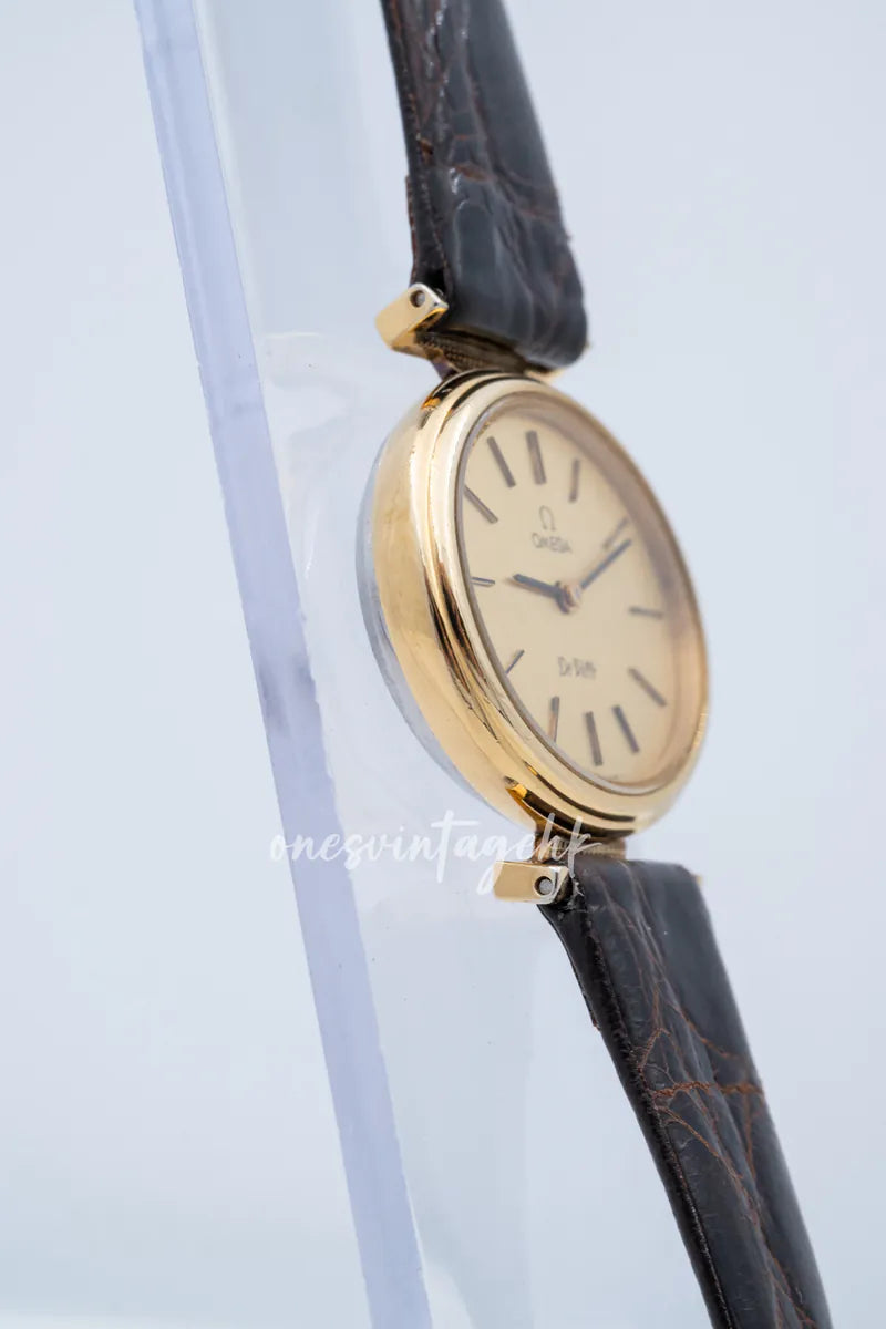 [Pre-owned] Omega De Ville Oval Watch