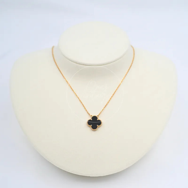 [Pre-owned] Van Cleef & Arpels Vintage Alhambra Necklace 18K Yellow Gold Onyx VCARA45800