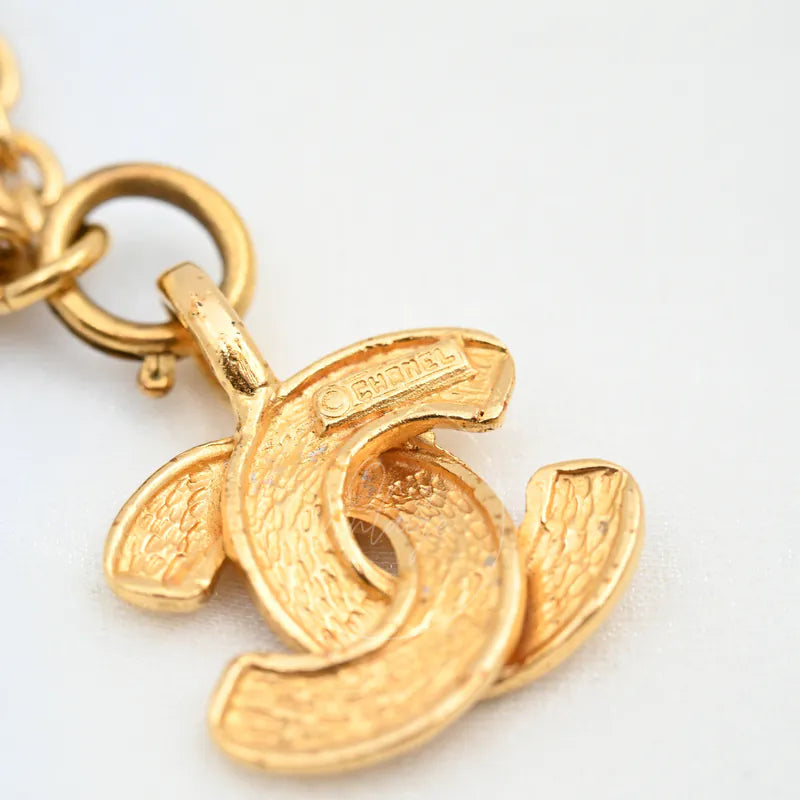 [Pre-owned] Chanel Matelasse Coco Mark Pendant Gold necklace