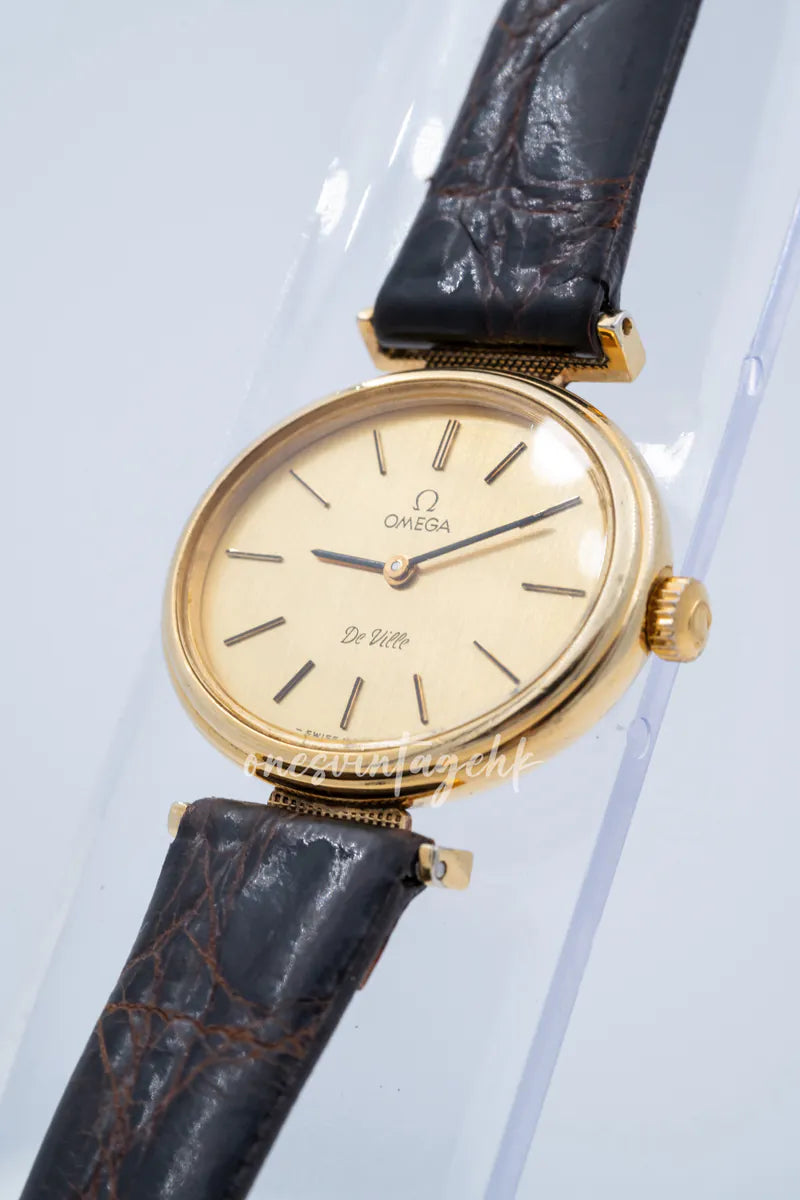 [Pre-owned] Omega De Ville Oval Watch