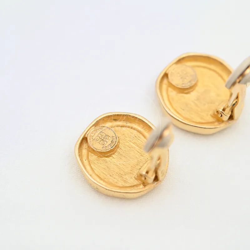 [Pre-owned] Givenchy Vintage Gold Circle Wax seal Stamp Earclips
