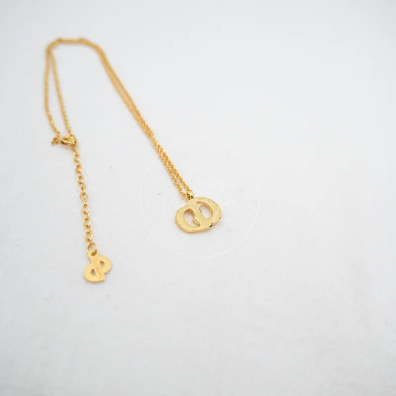 [Pre-owned] Christian Dior CD Logo Gold Necklace