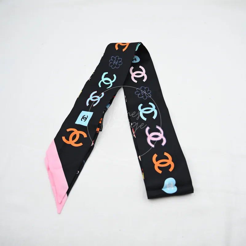 [Pre-owned] Chanel Silk Twilly CC Mark Scarf