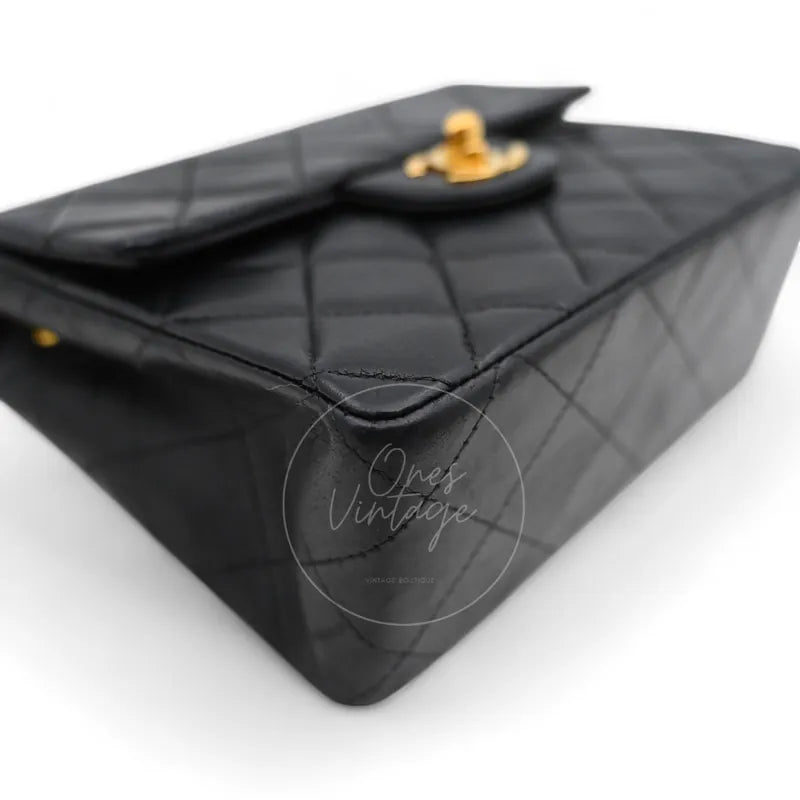 [Pre-owned] Chanel Vintage Black Lambskin Mini Square Single Flap Bag