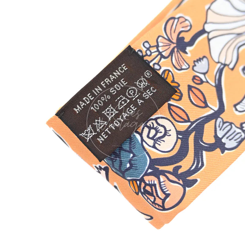 [Brand New]Hermes Mille et Un Lapins Twilly