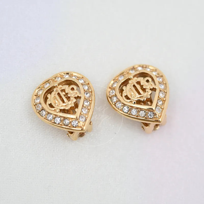 [Pre-owned] Dior Carriage Heart Shaped CD Crystal logo Ear-Clips