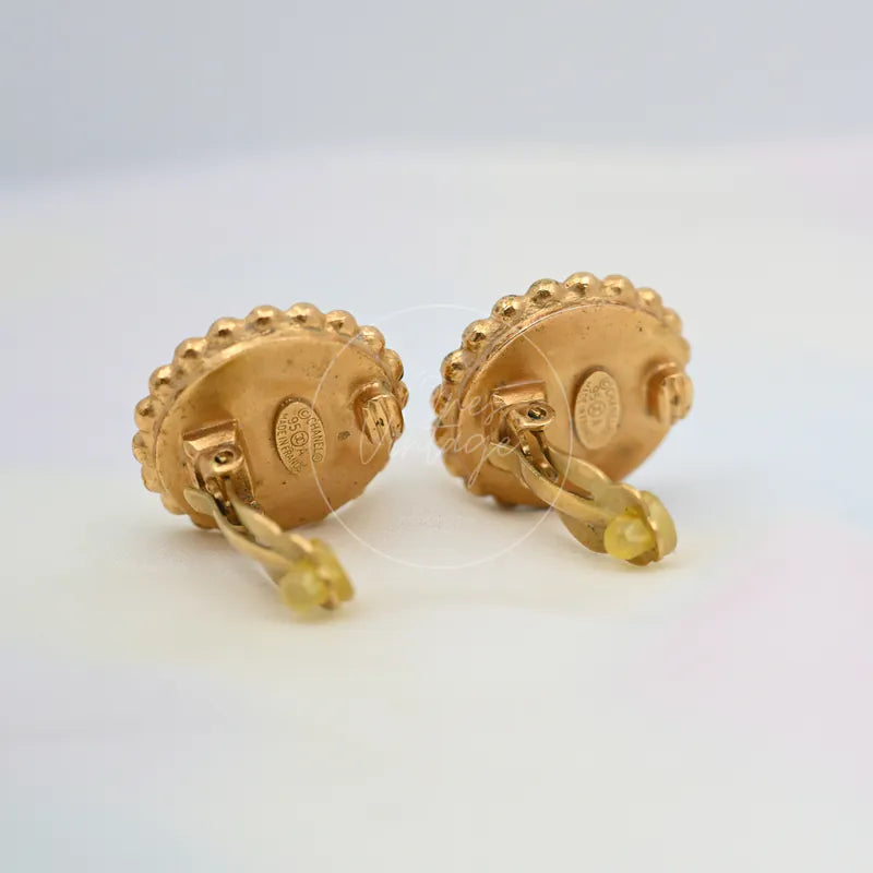 [Pre-owned] Chanel CC Logo Clip Earrings