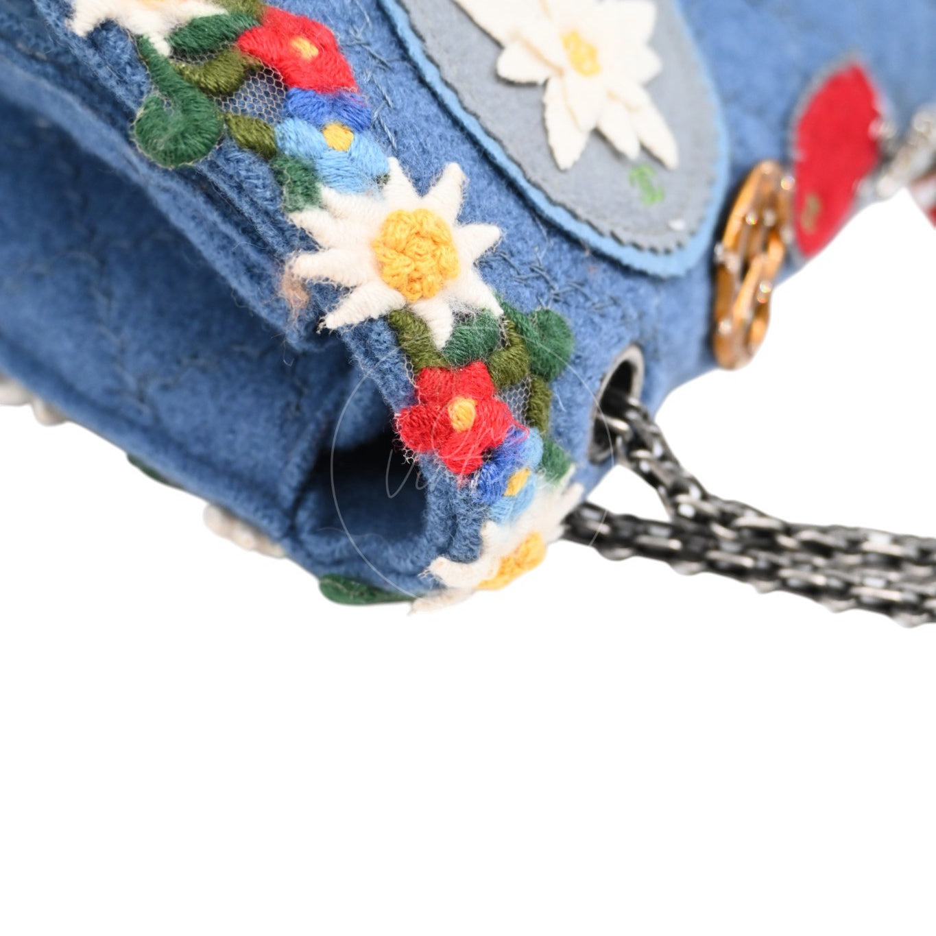 [Pre-owned] Chanel Blue Fabric Paris-Salzburg Crest Austrian Embroidered Flap Bag