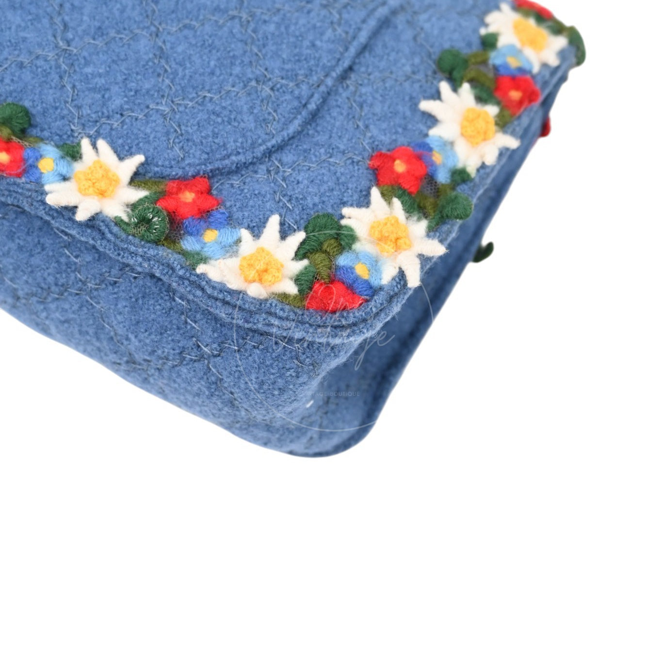 [Pre-owned] Chanel Blue Fabric Paris-Salzburg Crest Austrian Embroidered Flap Bag