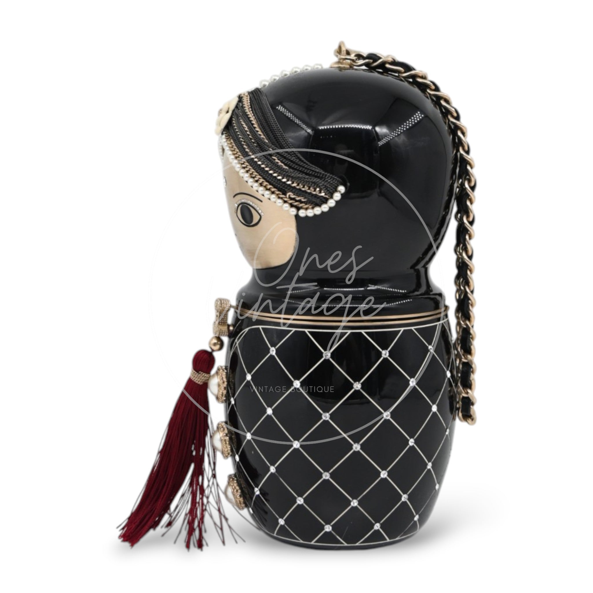 [Pre-owned] Chanel Paris-Bombay Métiers d'Art Matryoshka Doll Minaudière Black Resin GHW