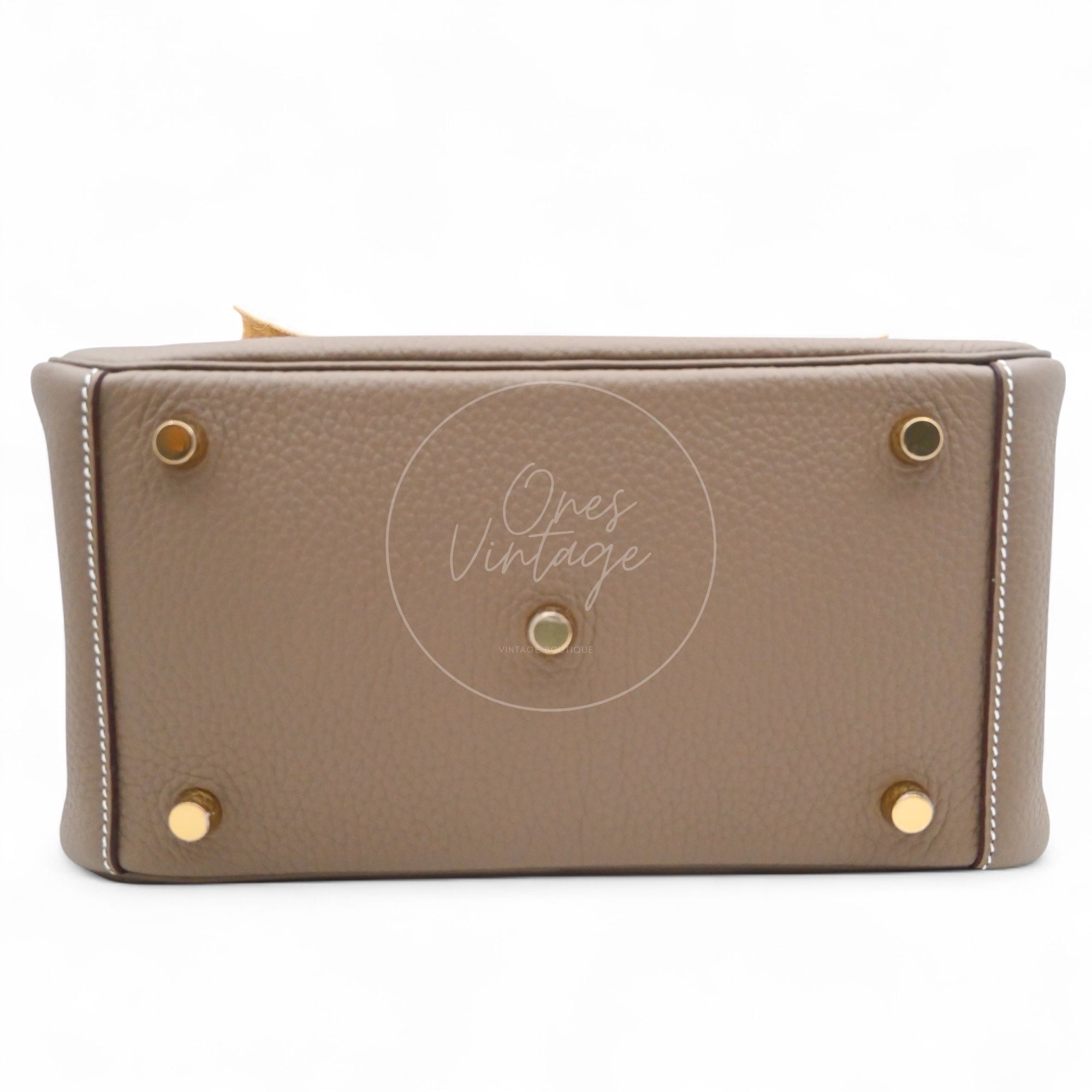 [Brand New] Hermes Lindy 26 Etoupe Clemence GHW Stamp W
