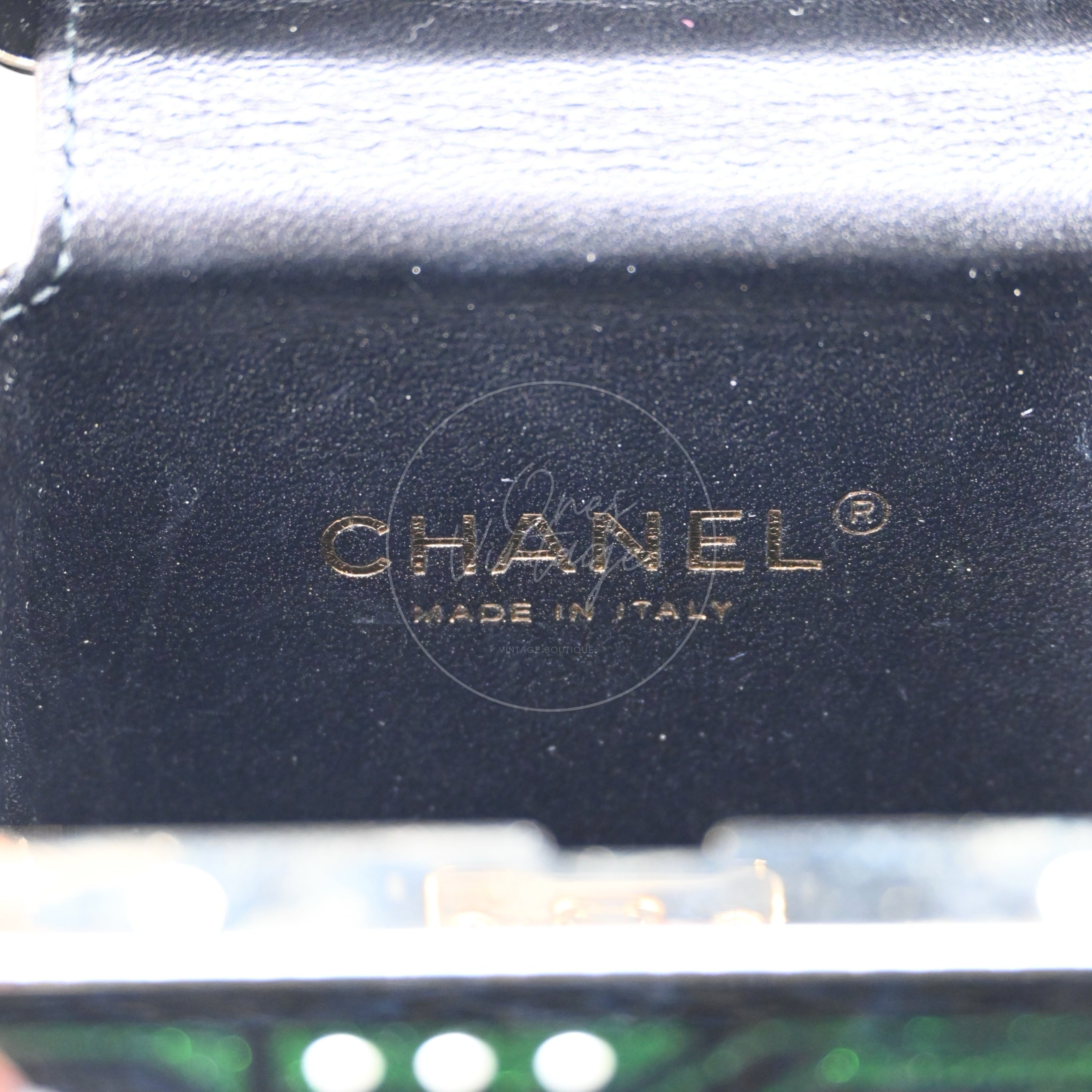 [Pre-owned] Chanel Plexiglass Robot Evening Bag