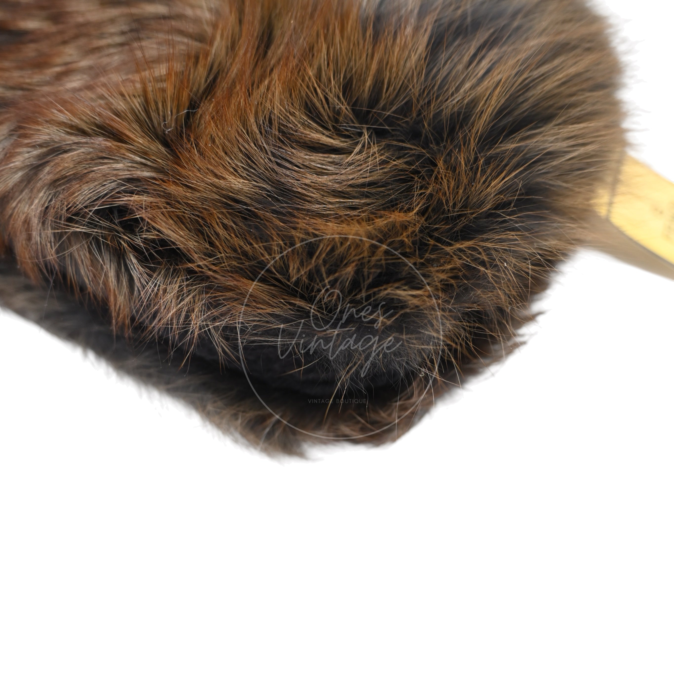 [Pre-owned] Fendi Black Fur Baguette Handbag