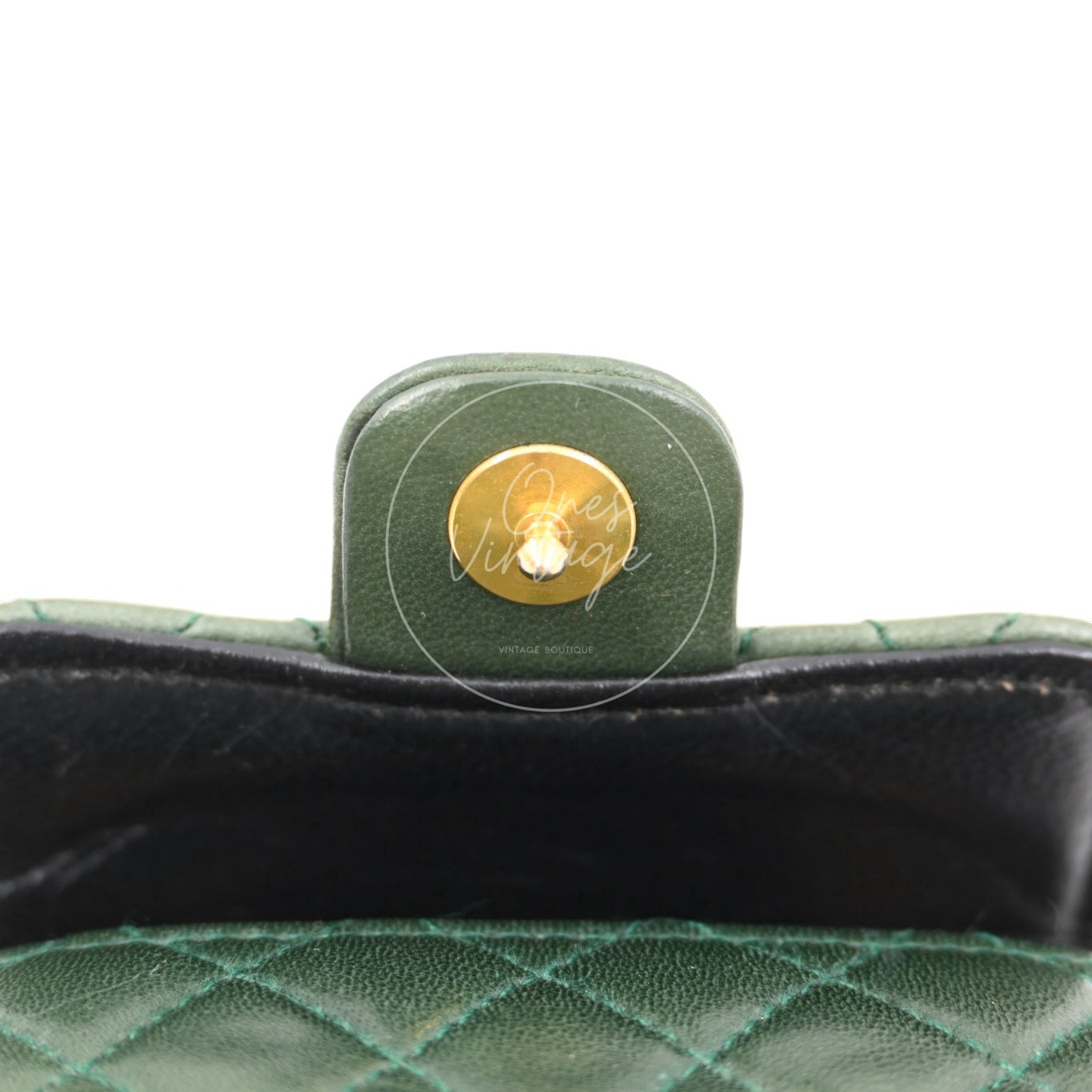 [Pre-owned] Chanel CC Micro Mini Green Flap Bag Charm