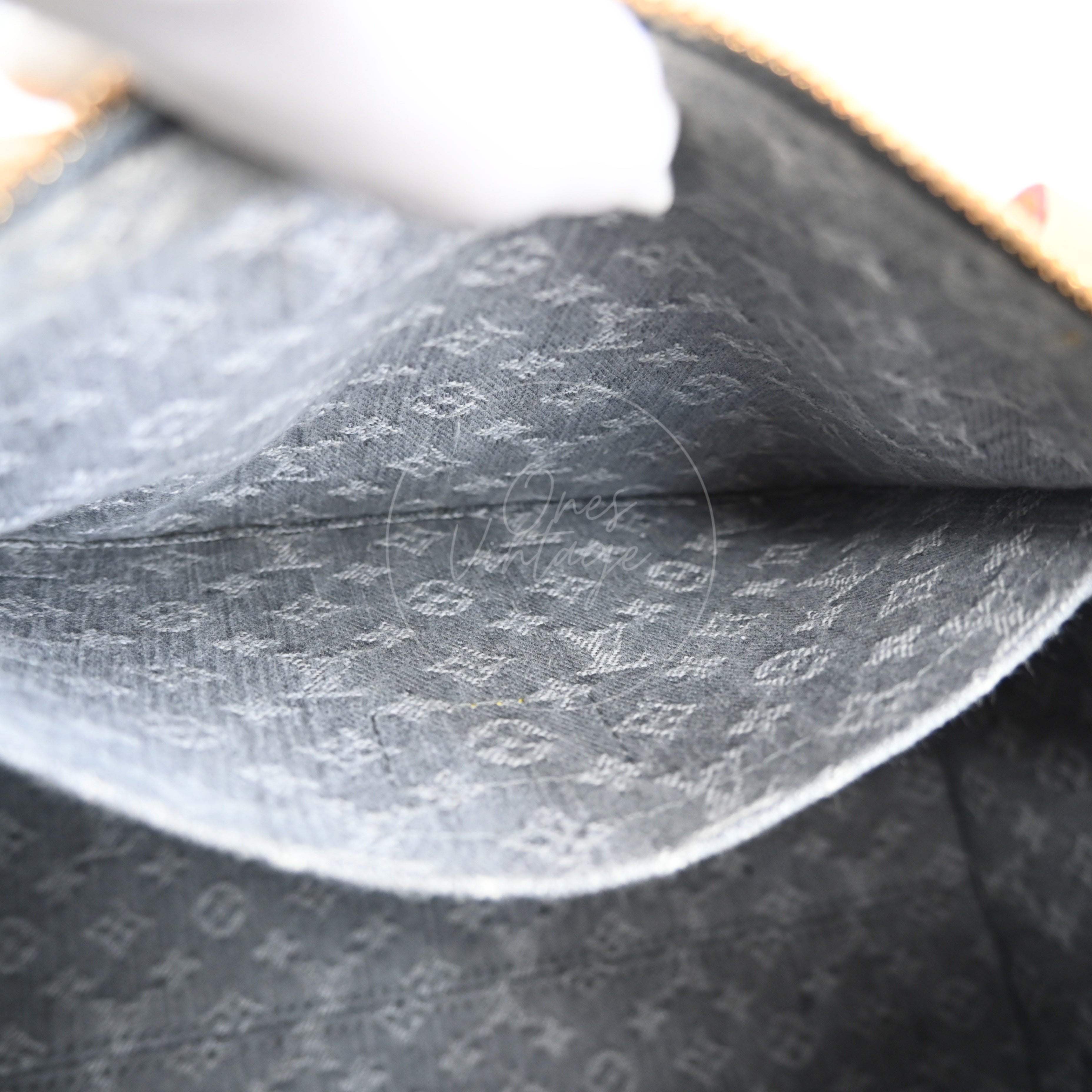 [Pre-owned] Louis Vuitton Monogram Denim Speedy Soft 30 Washed Gray