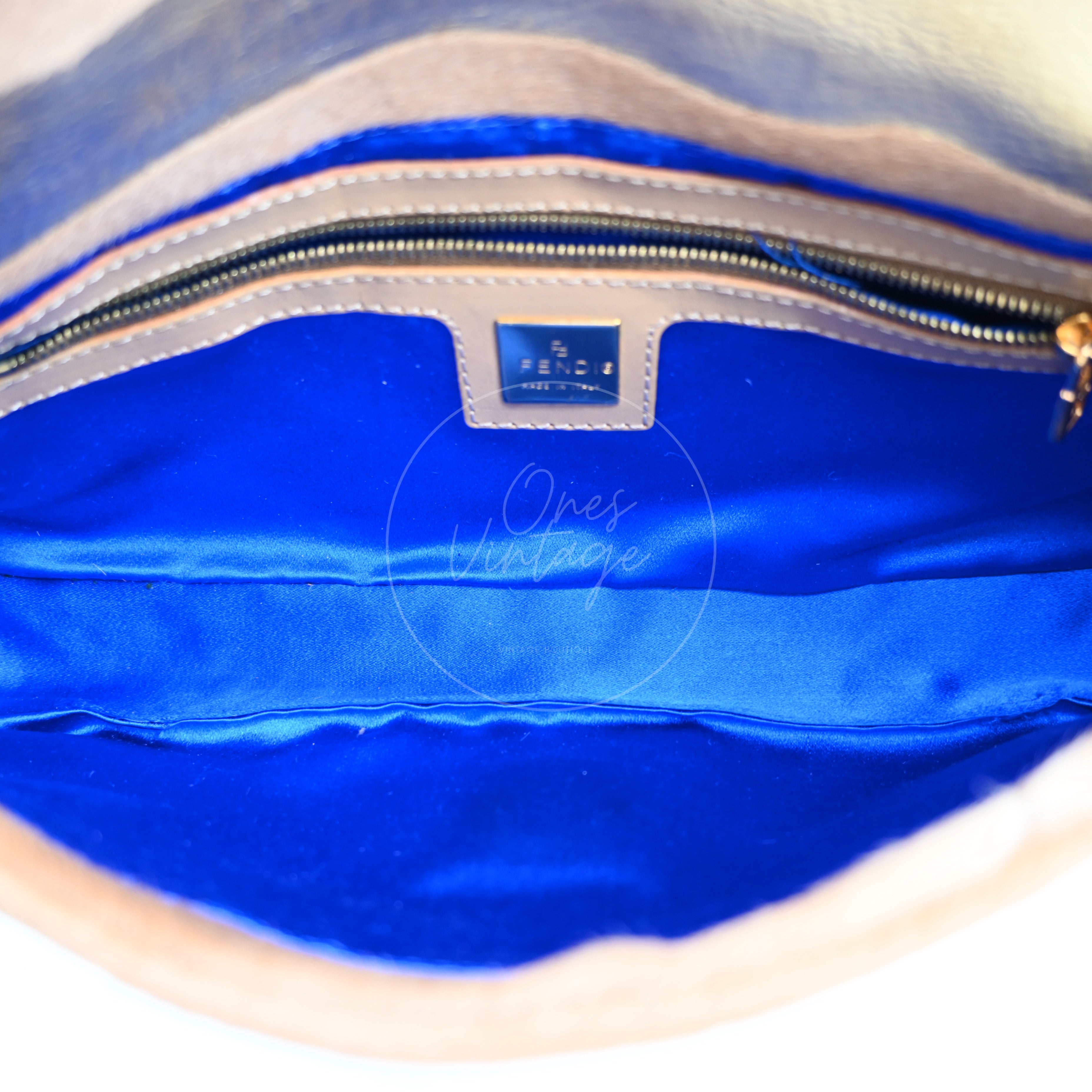 [Pre-owned] Fendi Brown & Gold Pony Hair Baguette Shoulder Bag