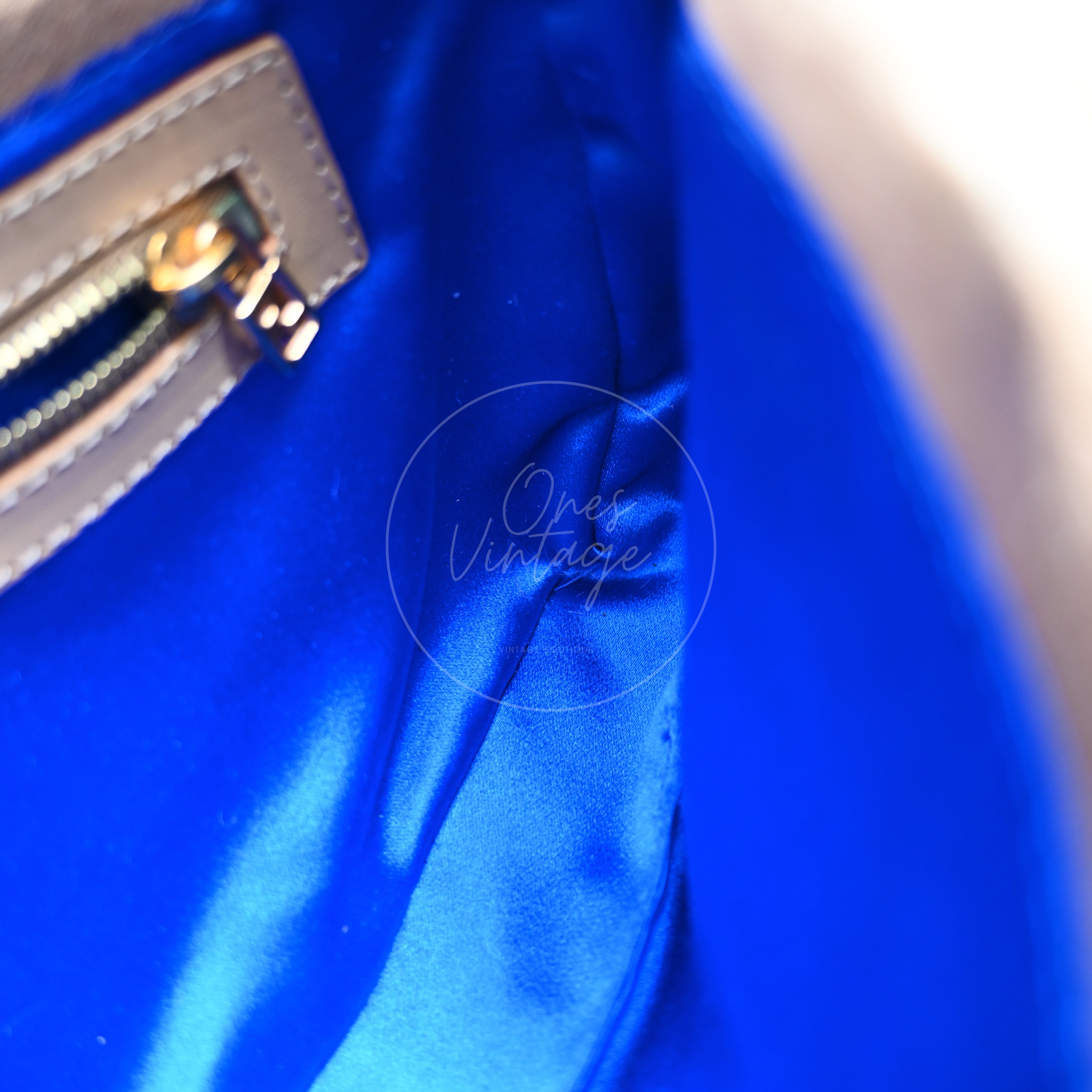 [Pre-owned] Fendi Brown & Gold Pony Hair Baguette Shoulder Bag