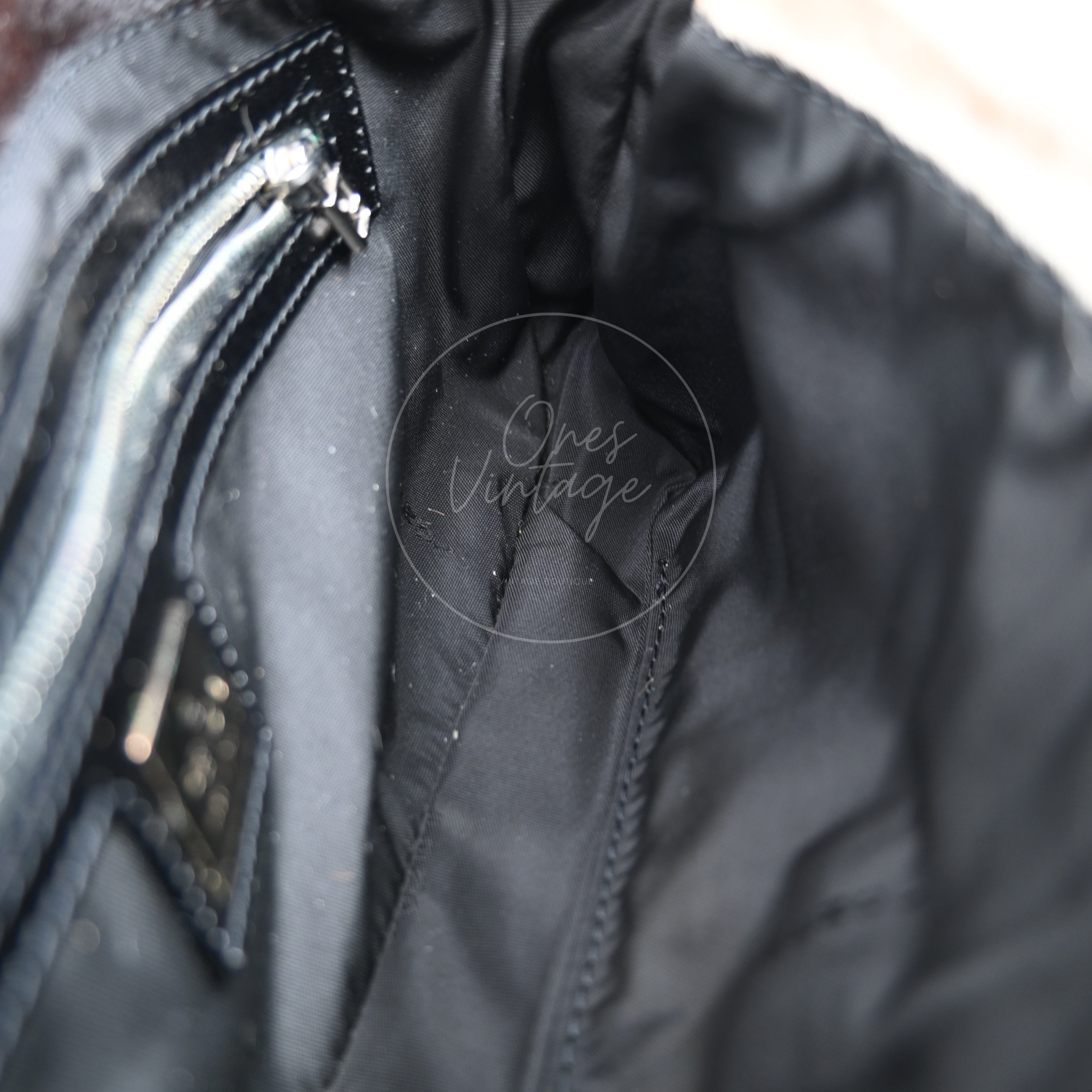 [Pre-owned] Fendi Animal Print Pony Hair Baguette Brown White Bag