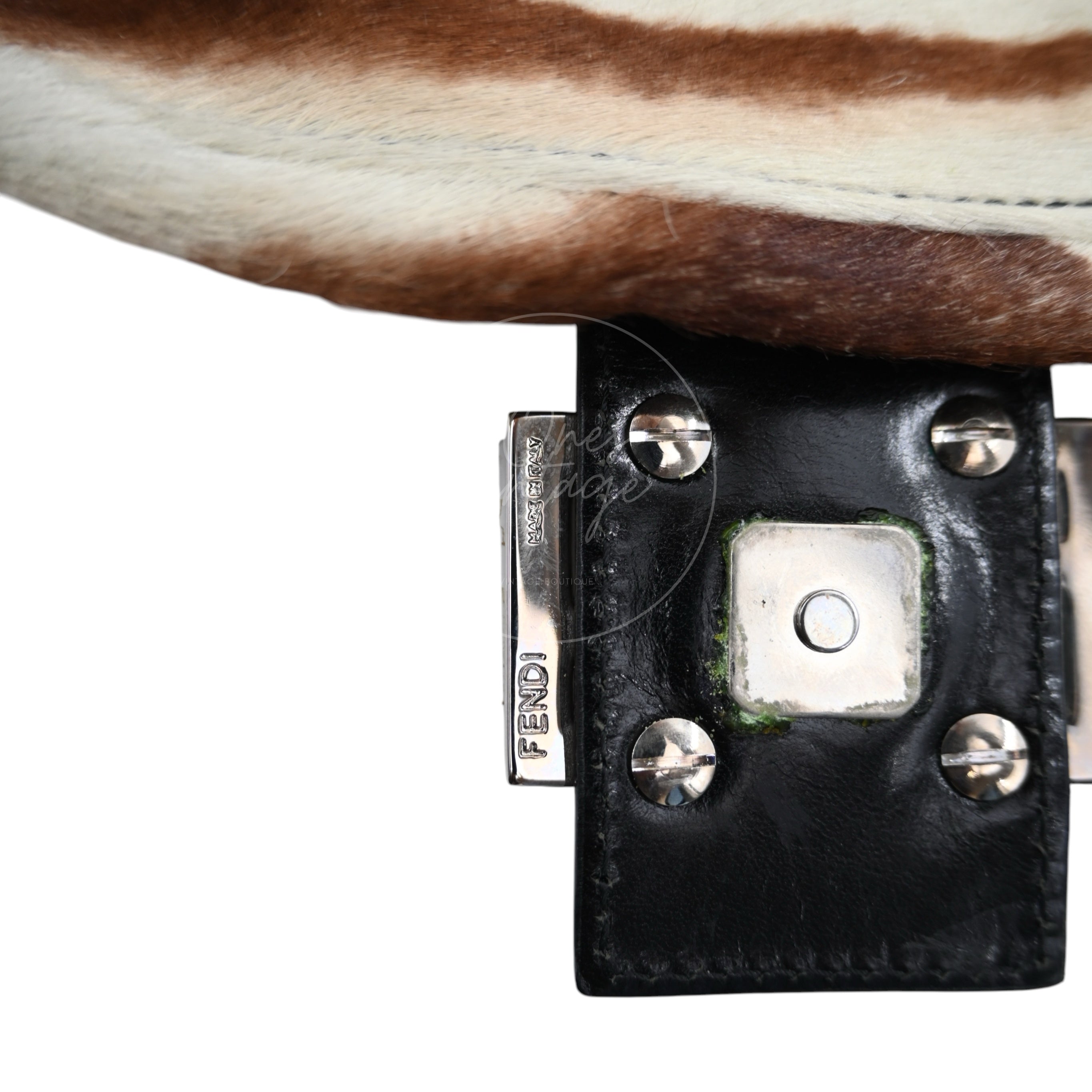 [Pre-owned] Fendi Animal Print Pony Hair Baguette Brown White Bag