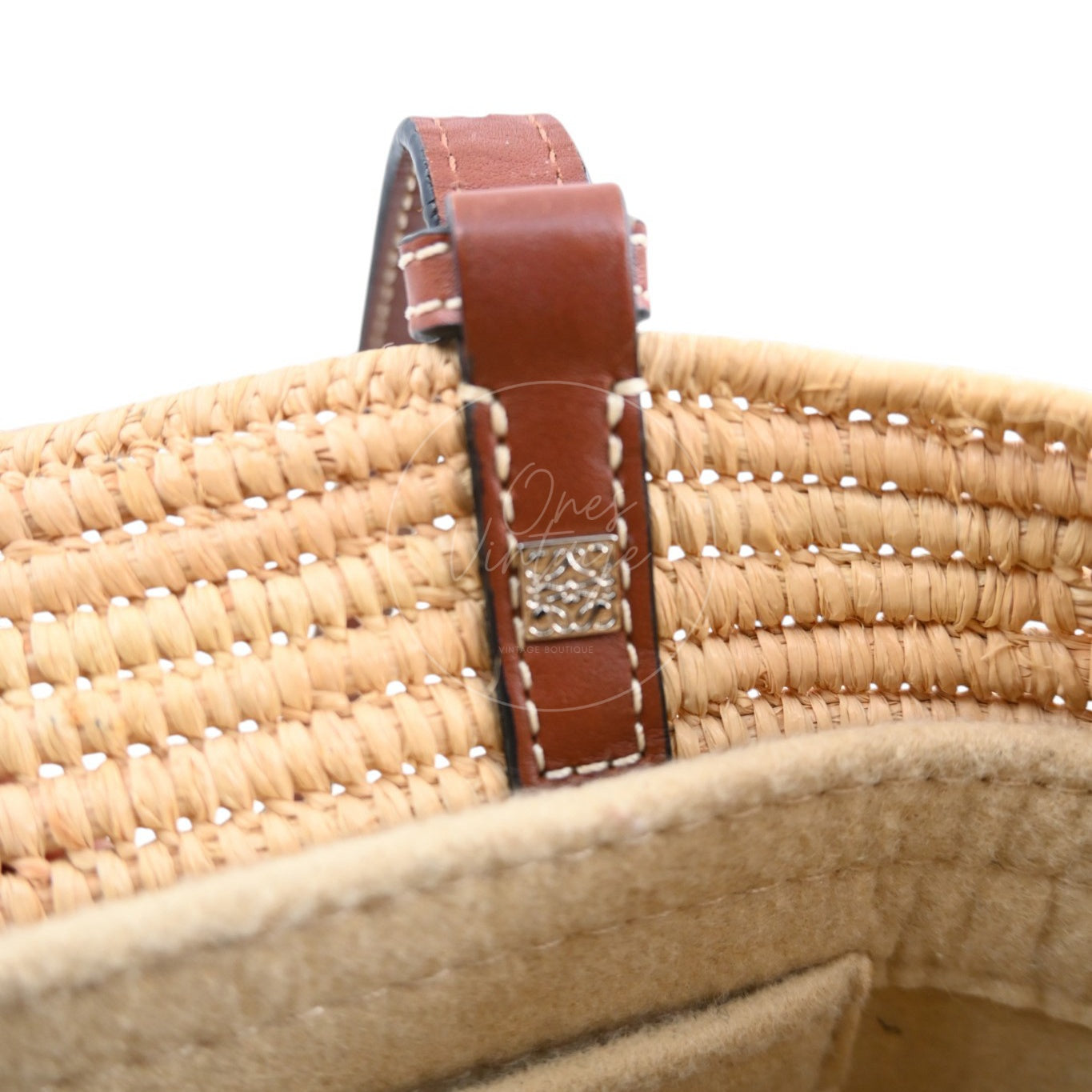[Pre-owned] Loewe Small Square Basket Bag