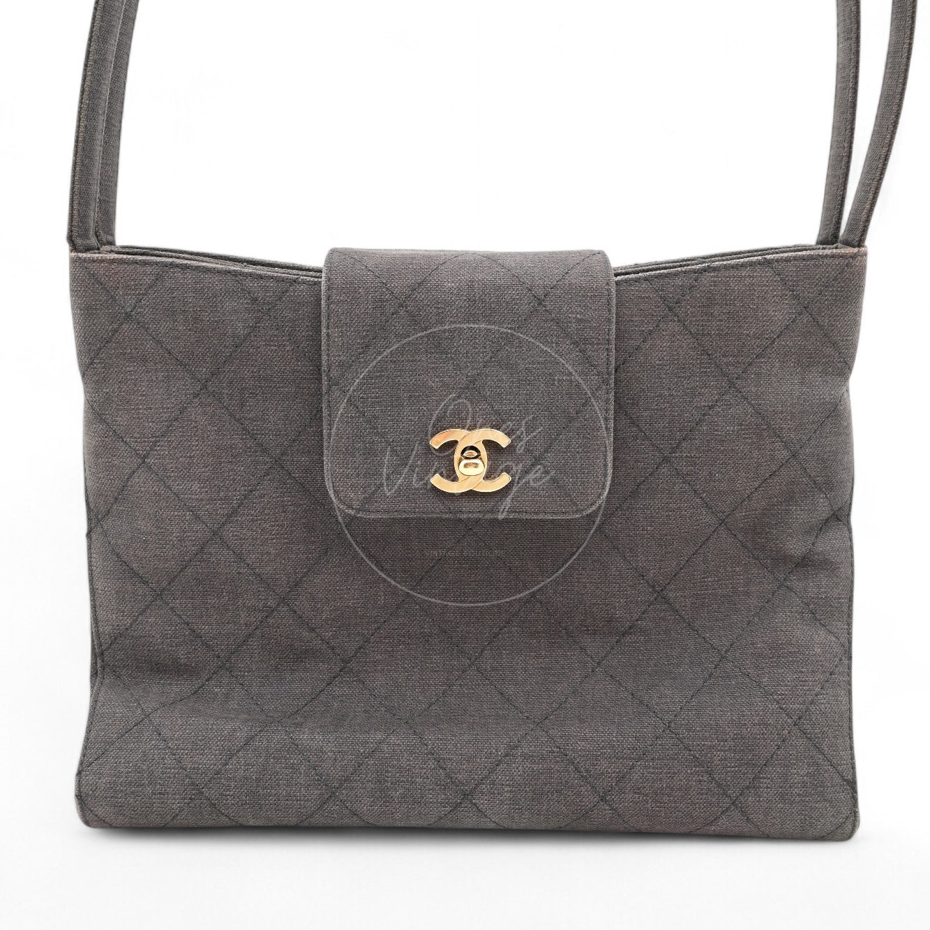 [Pre-owned] Chanel Grey Matelasse Canvas Shoulder Bag