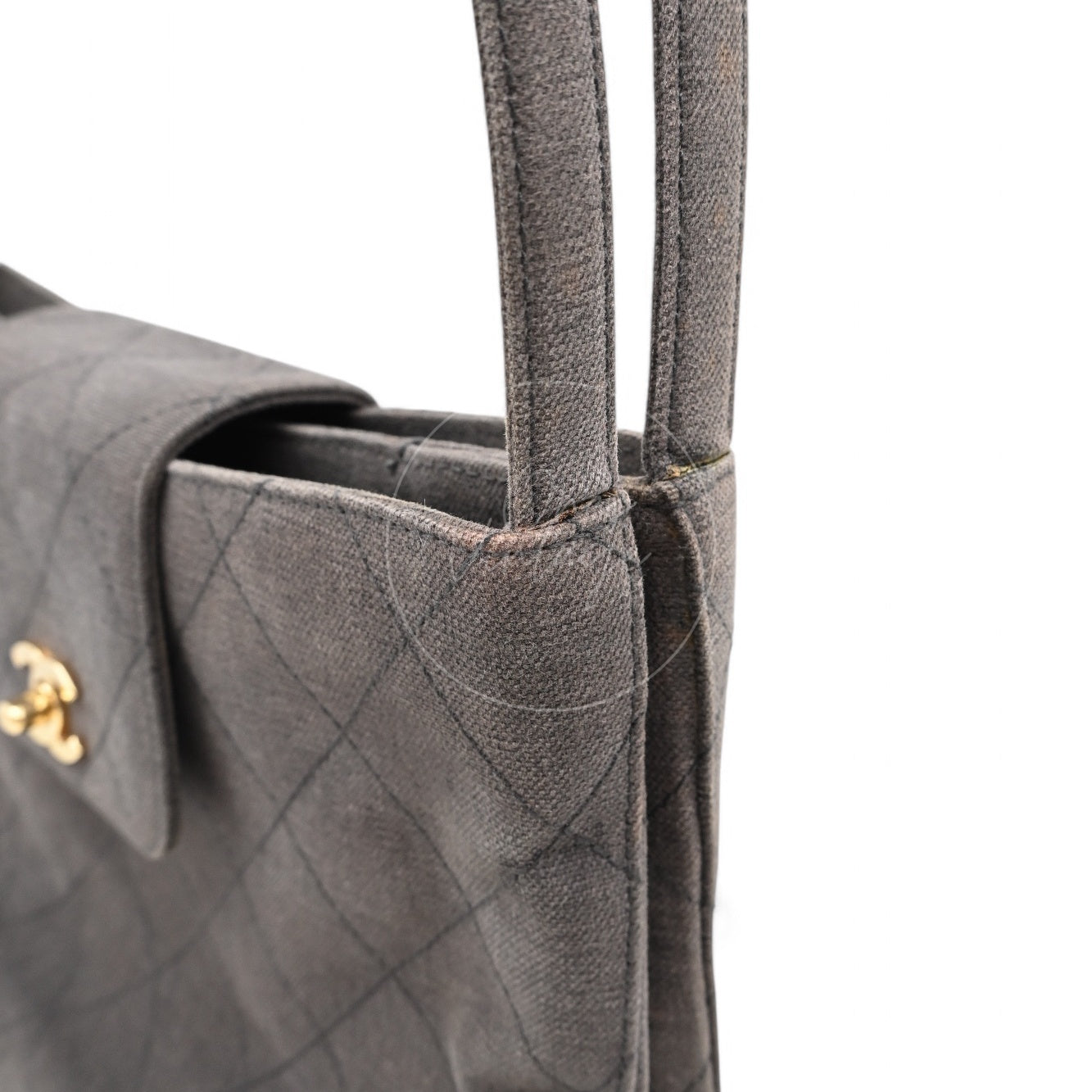 [Pre-owned] Chanel Grey Matelasse Canvas Shoulder Bag