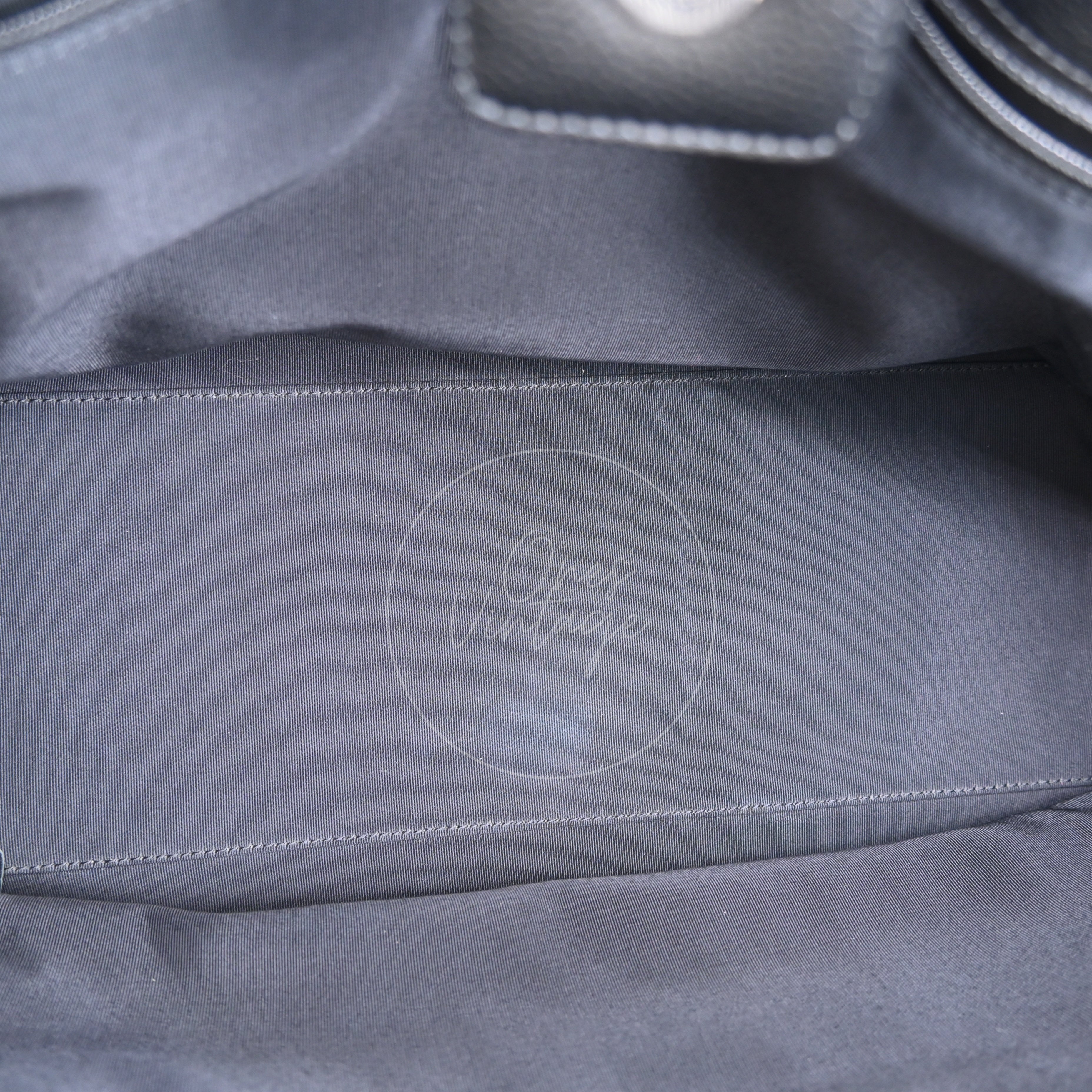 [Pre-owned] Chanel Executive Cerf Tote PHW
