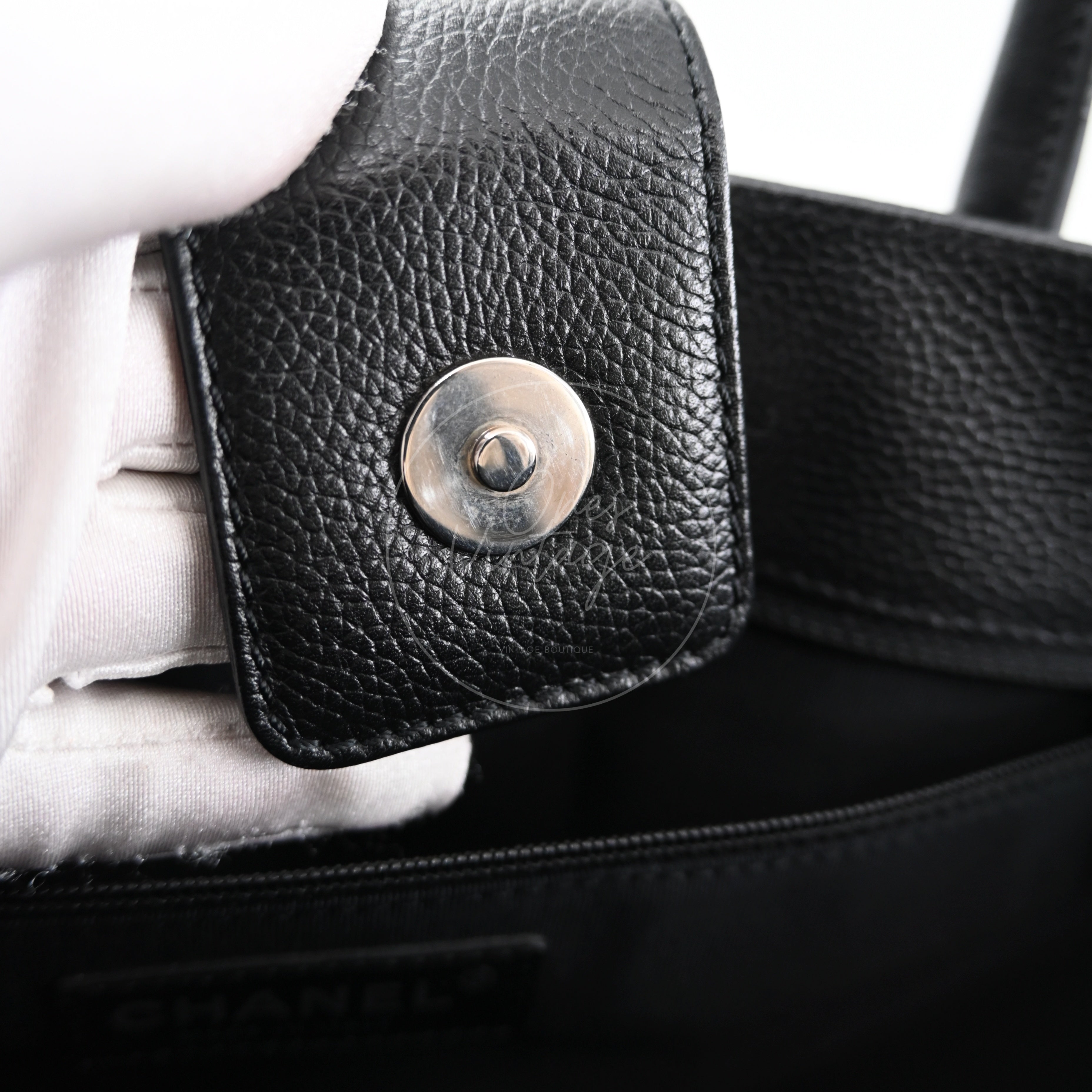 [Pre-owned] Chanel Executive Cerf Tote PHW