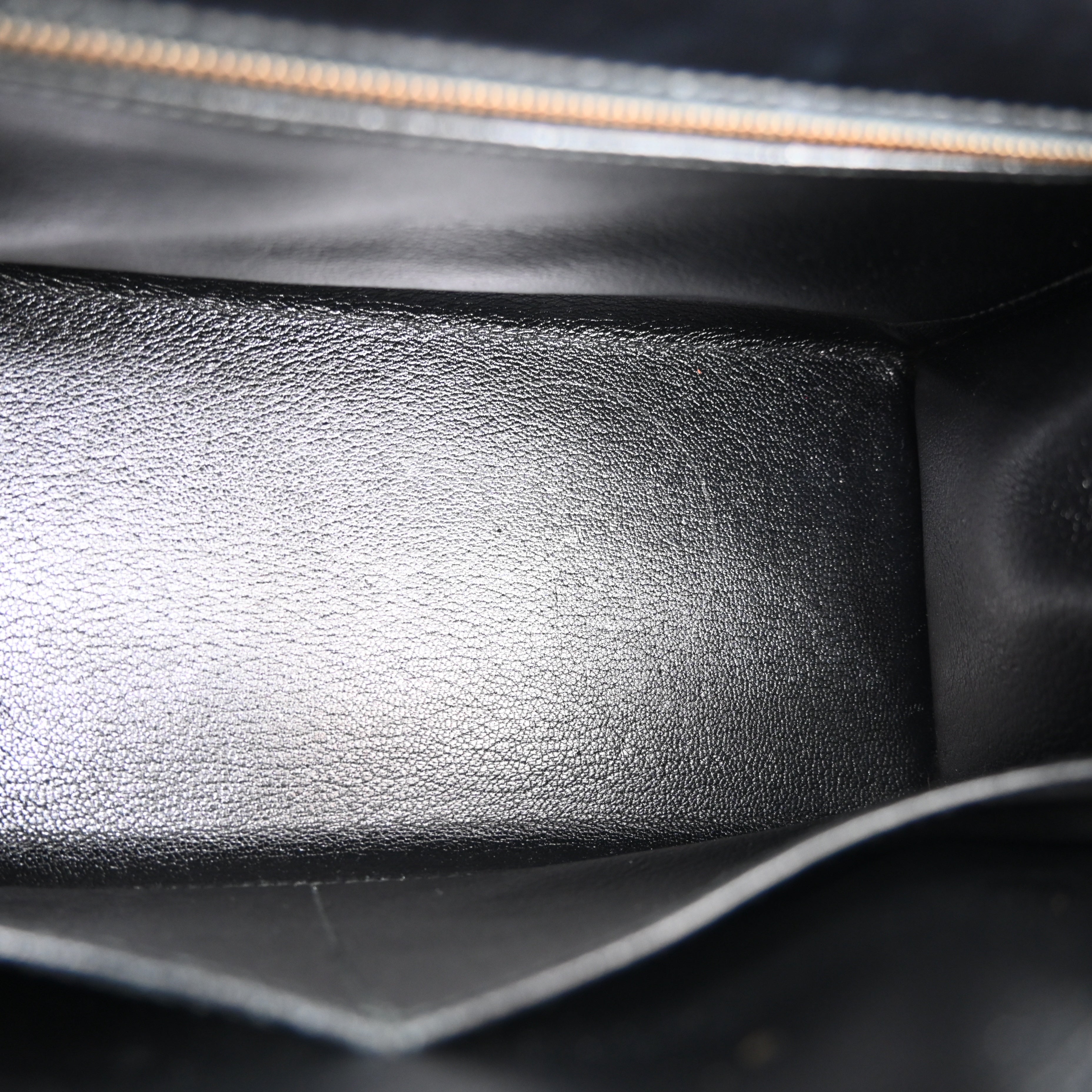 [Pre-owned] Hermes Kelly 28 GHW Black Box Leather Circle X