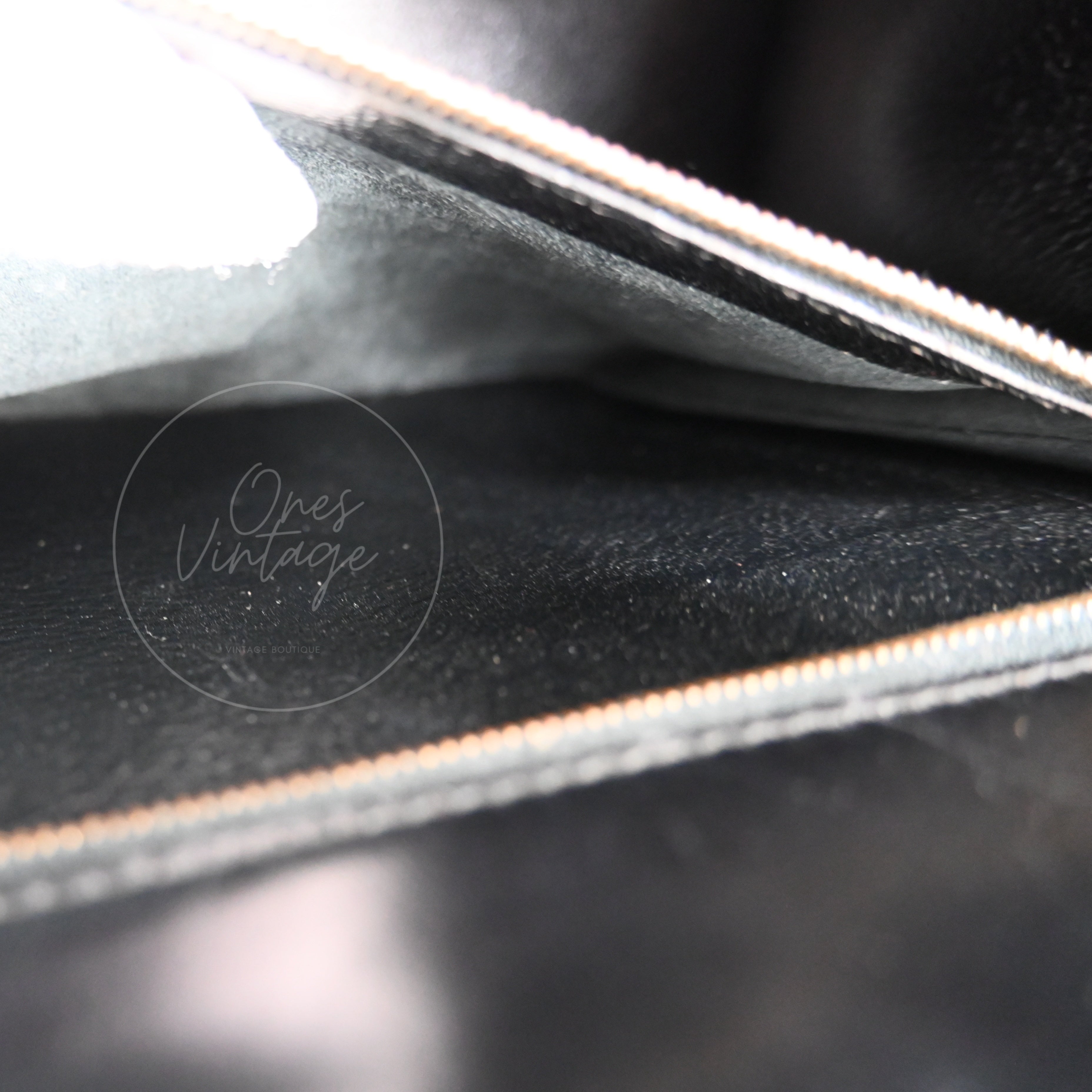 [Pre-owned] Hermes Kelly 28 GHW Black Box Leather Circle X