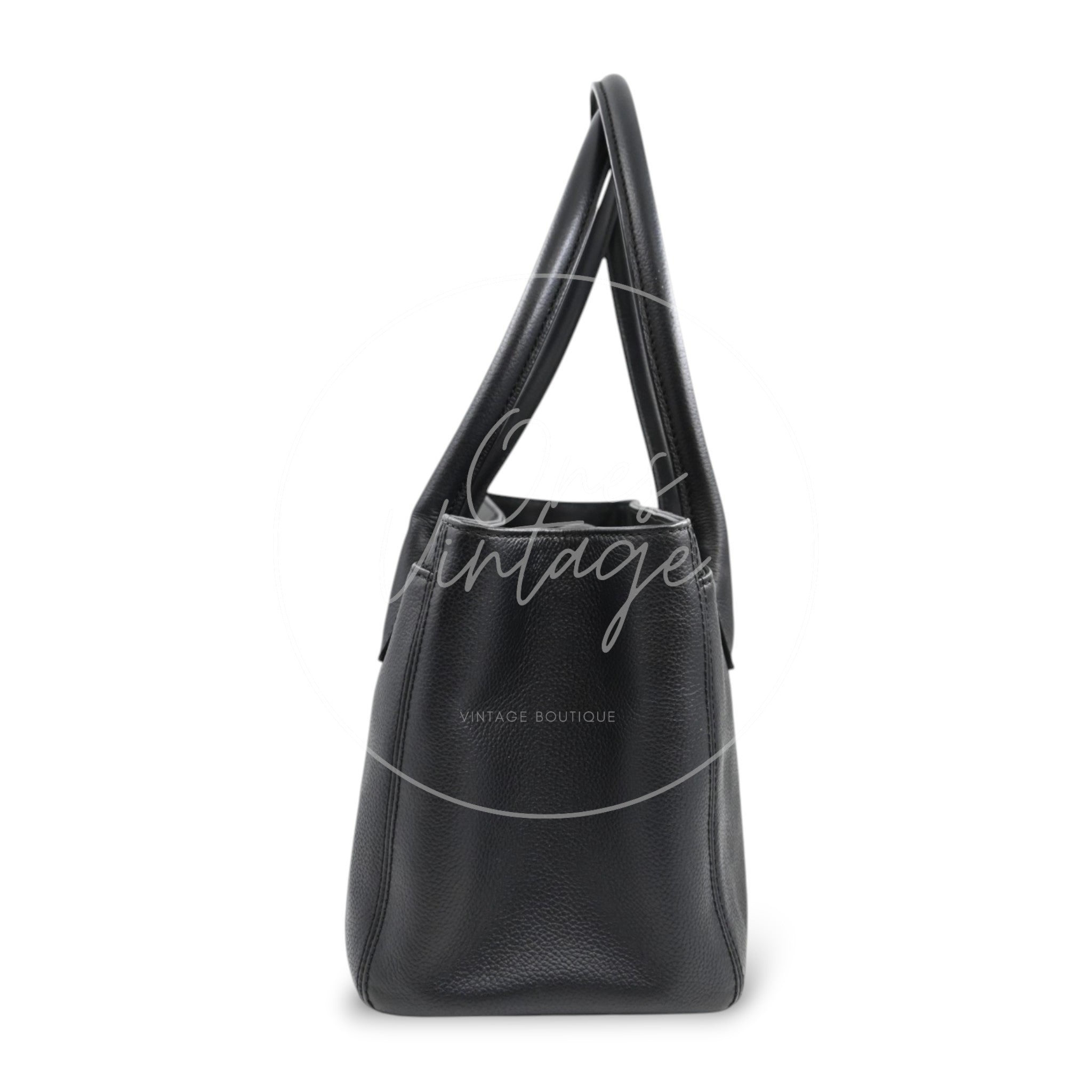 [Pre-Owned] Chanel Cerf Small Black Calfskin Tote Bag Silver-tone Hardware Series 18